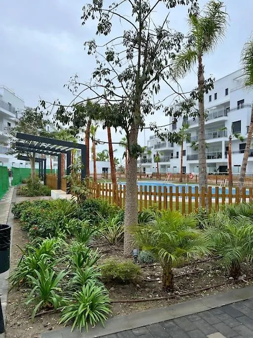 Pushe Playa Granada Beach & Golf 26 모트릴 0*,